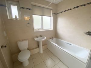 Photo 11- click for photo gallery